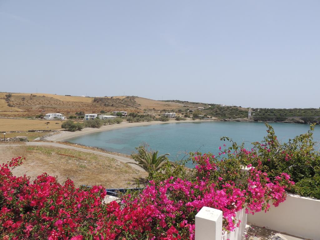 Filoxenia By Grispos Villas Schoinoussa Exterior foto
