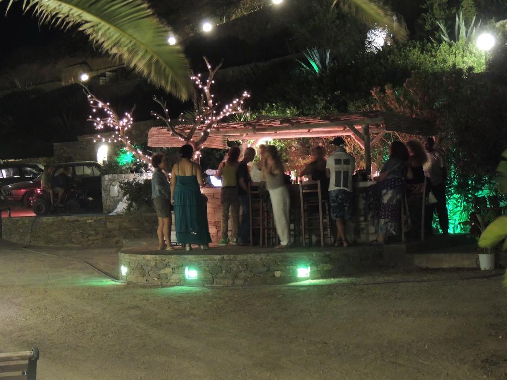 Filoxenia By Grispos Villas Schoinoussa Exterior foto